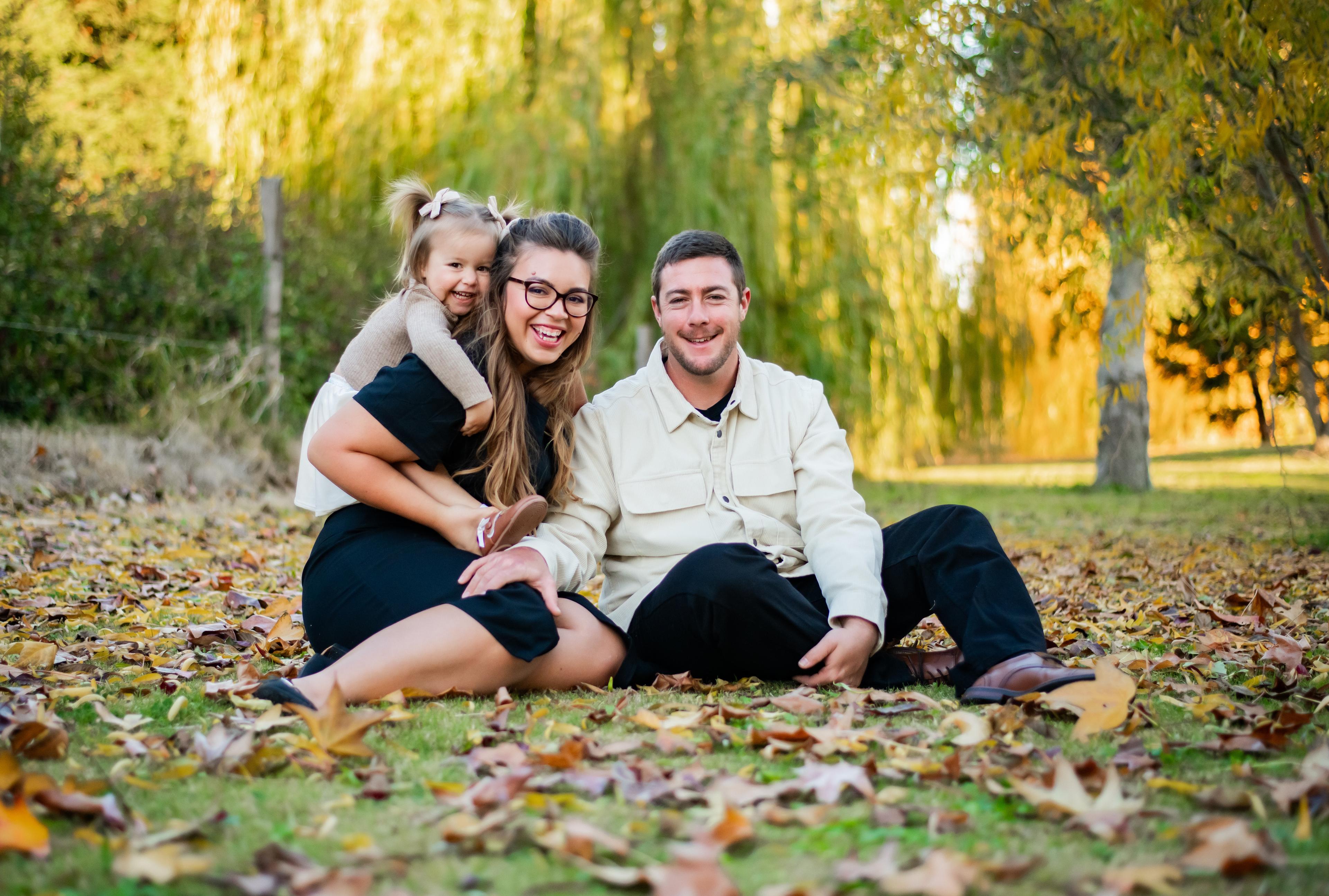 How to Capture Genuine Moments in Family Photography: Tips for Knoxville Families